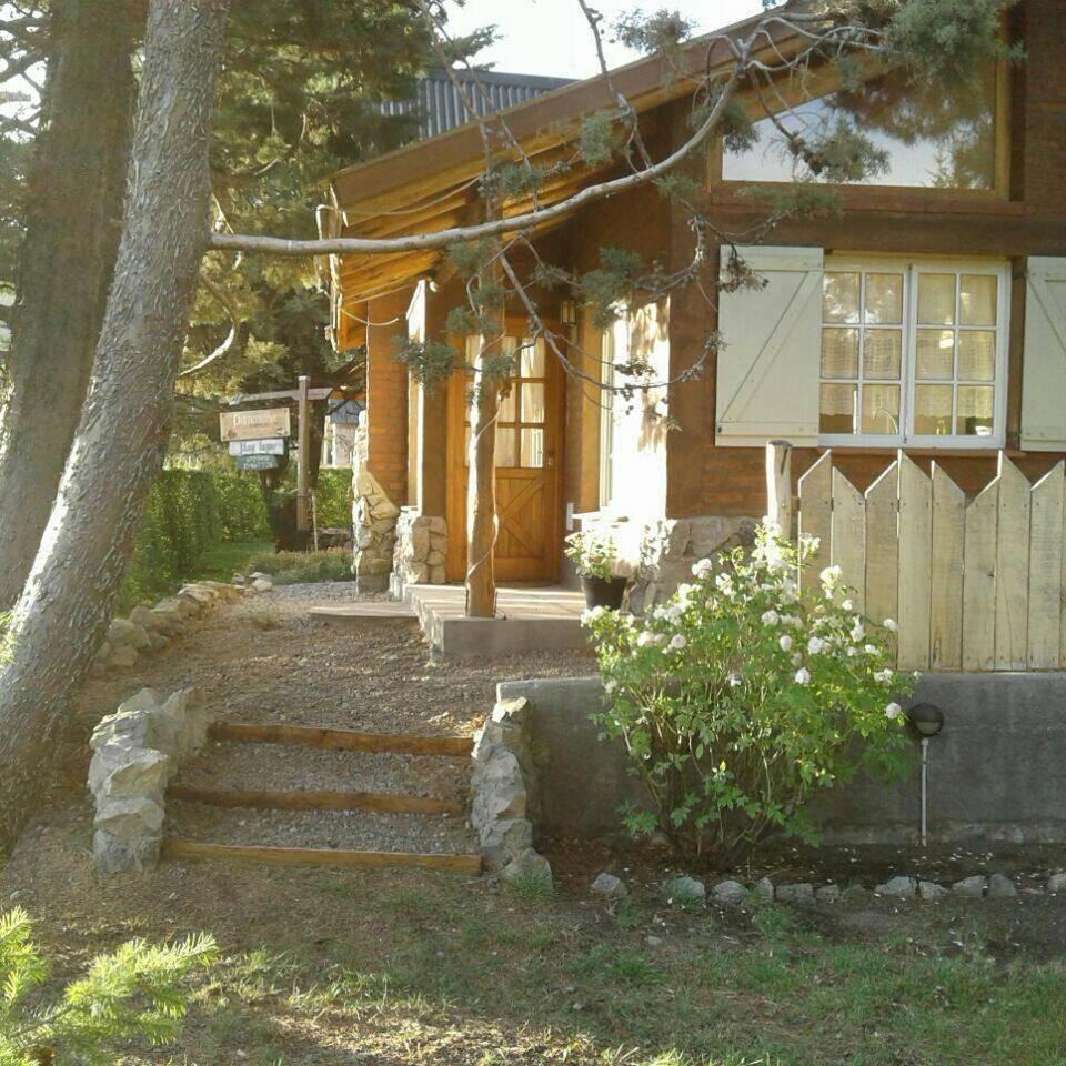 Cabanas Pyracantha Esquel Exterior photo